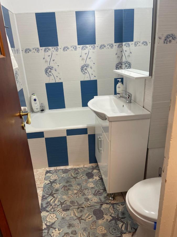 Garsoniera -single 91 Apartment
